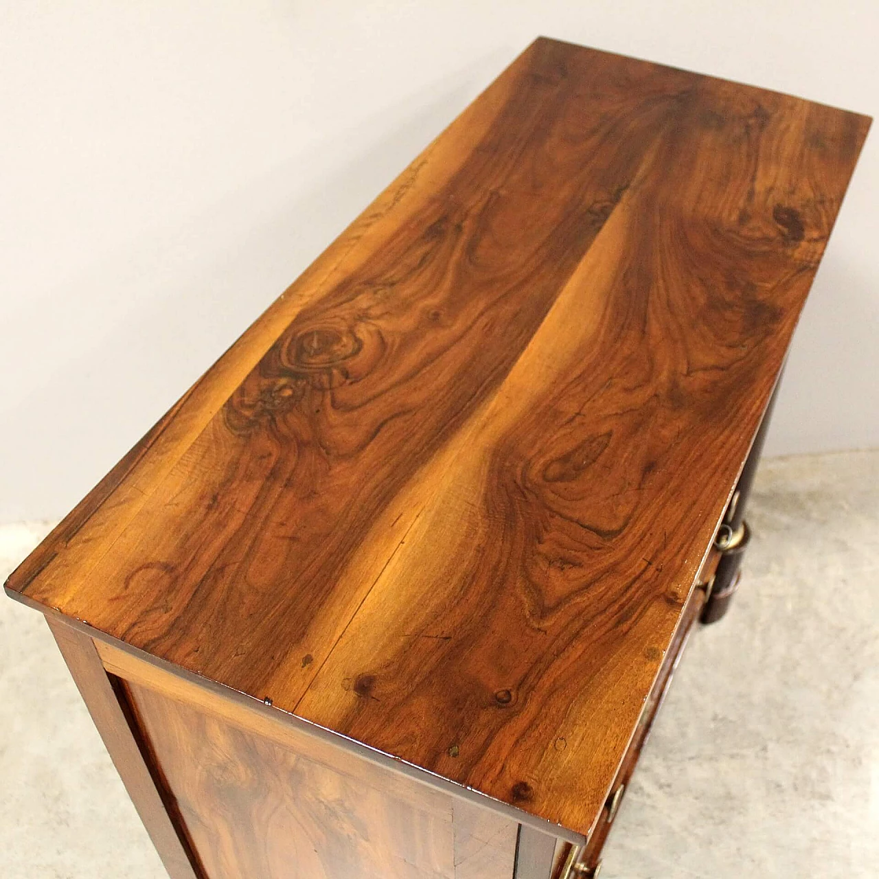 Empire chest of drawers in walnut, early 19th century 4