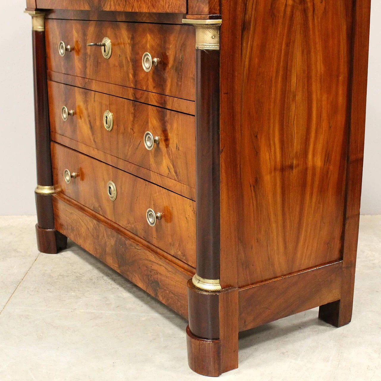 Empire chest of drawers in walnut, early 19th century 9