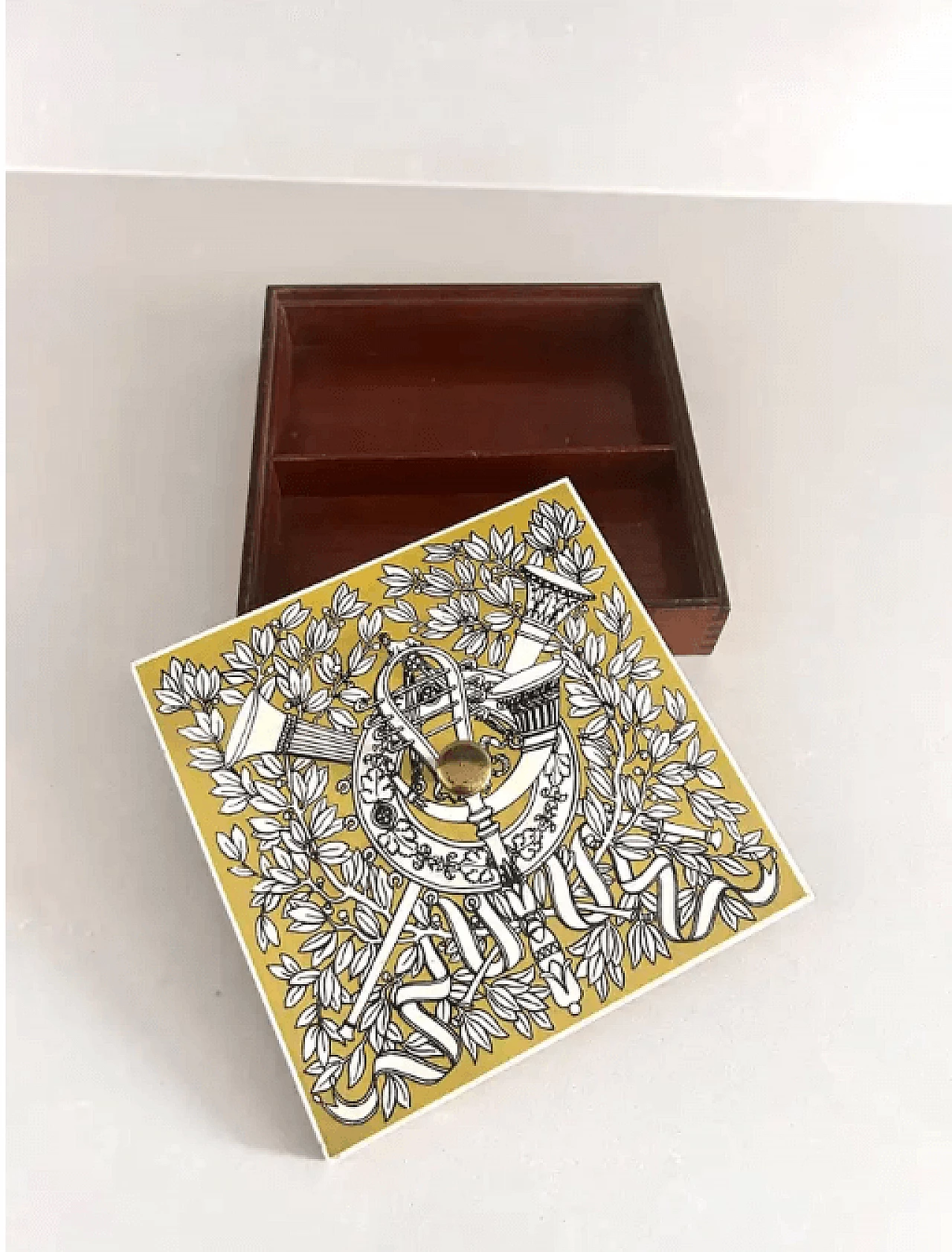 Scatola in legno di Piero Fornasetti per Fornasetti Milano, anni '60 5