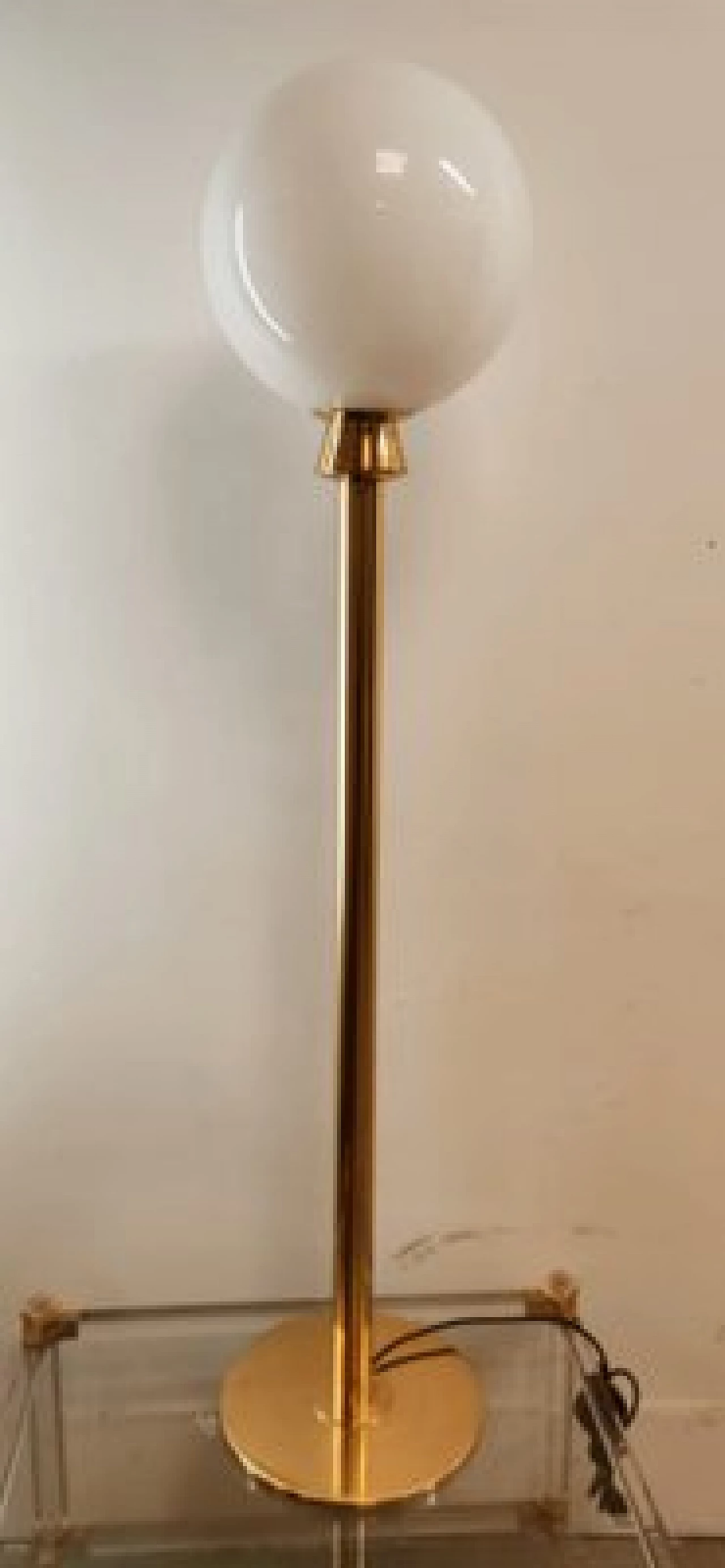 Brass and glass floor lamp, 1970s 16