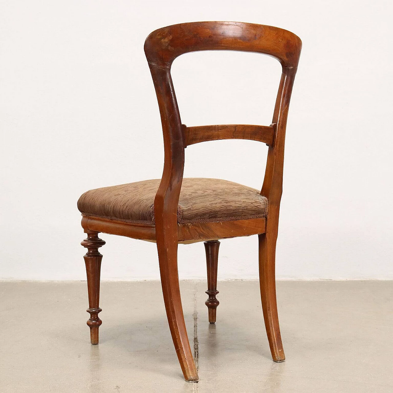 6 Chairs in walnut and fabric, second half of the 19th century 9