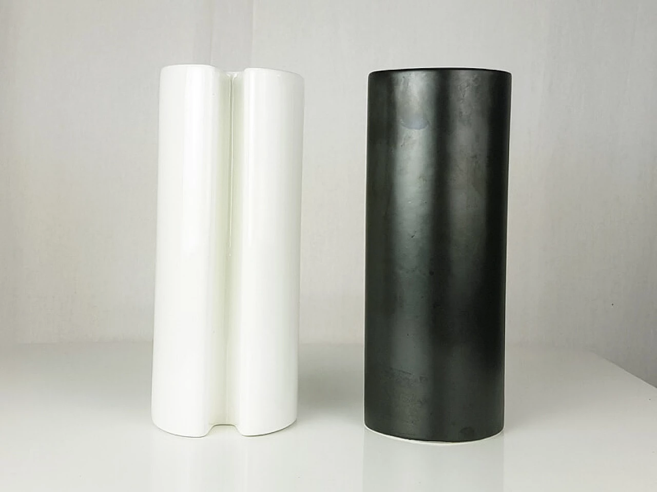 Pair of Filippine vases by Angelo Mangiarotti for Danese, 1964 1