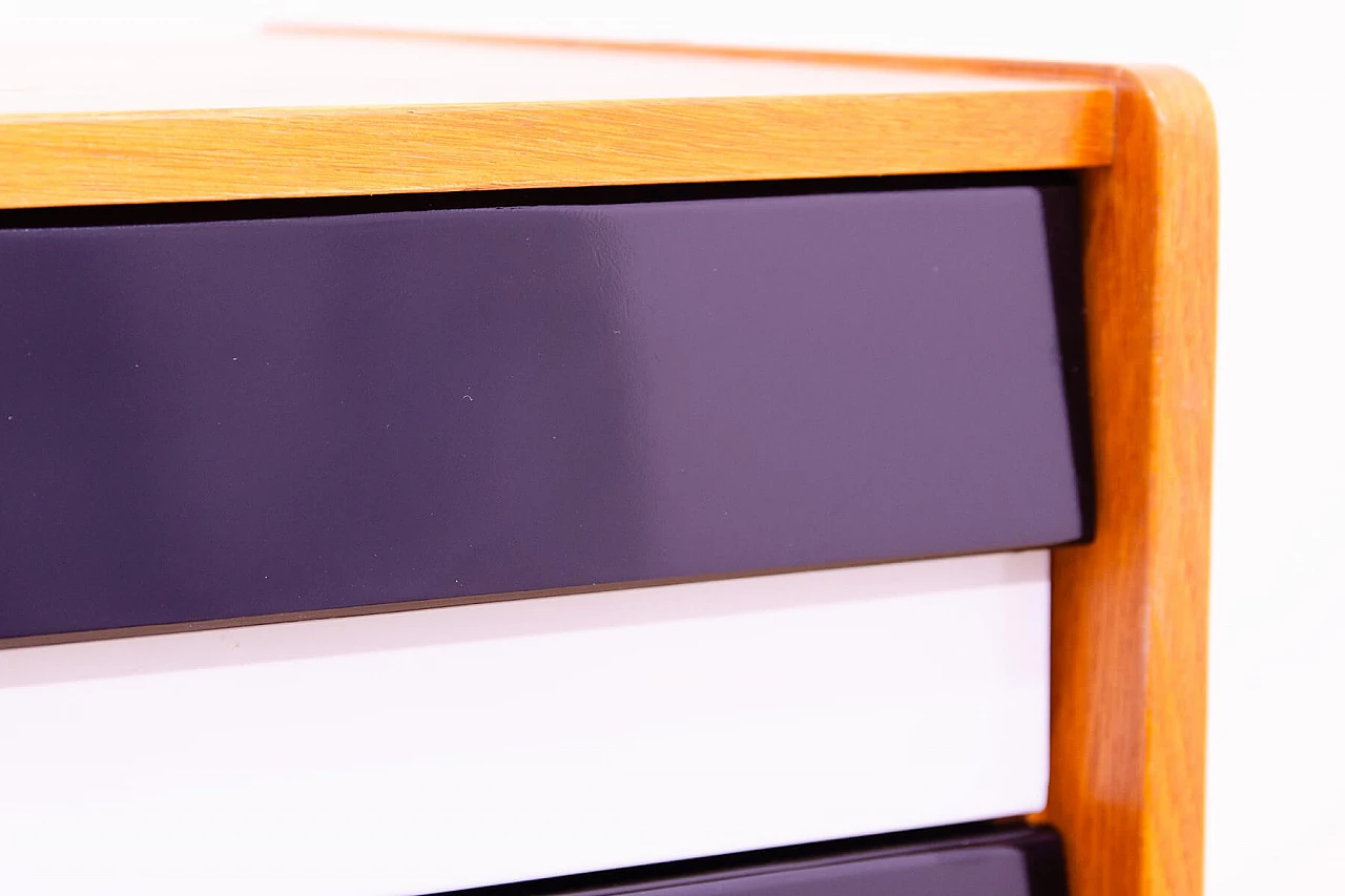 Cassettiera U-458 di Jiří Jiroutek per Interiér Praha, anni '60 11