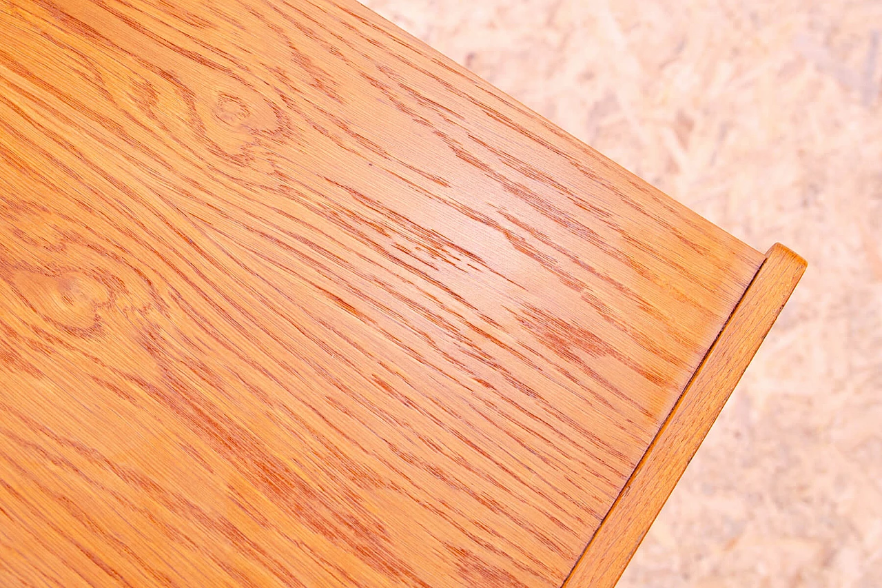 Cassettiera U-458 di Jiří Jiroutek per Interiér Praha, anni '60 13