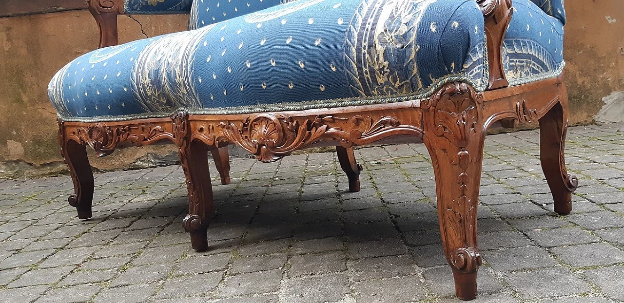 Venetian Louis XV style walnut sofa, 19th century 5