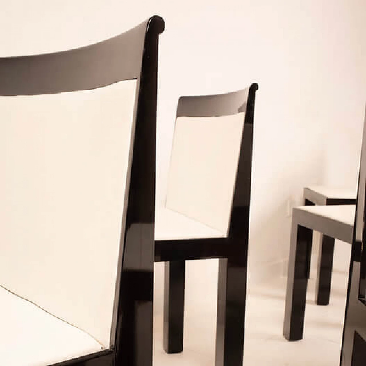 6 Theatre chairs by Aldo Rossi and Luca Meda for Molteni, 1980s 7