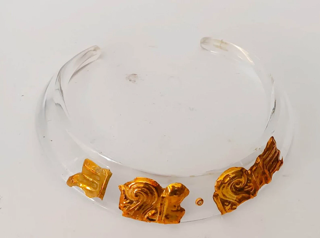 Lucite and 750 gold plates choker necklace by La squadra Mancadori, 1970s 5
