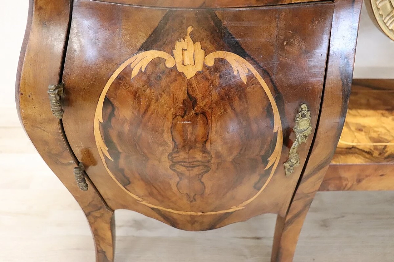 Venetian Louis XV style vanity table in gilded wood and walnut root with inlays 5