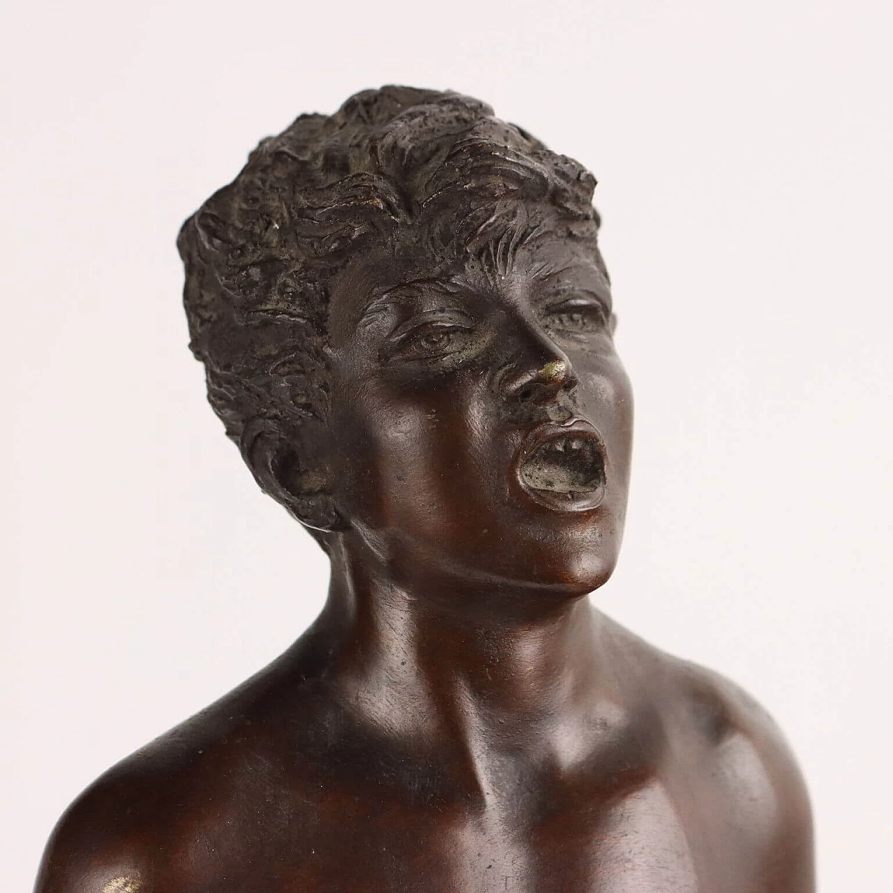 Giuseppe Franzese, acquaiolo, scultura in bronzo 3