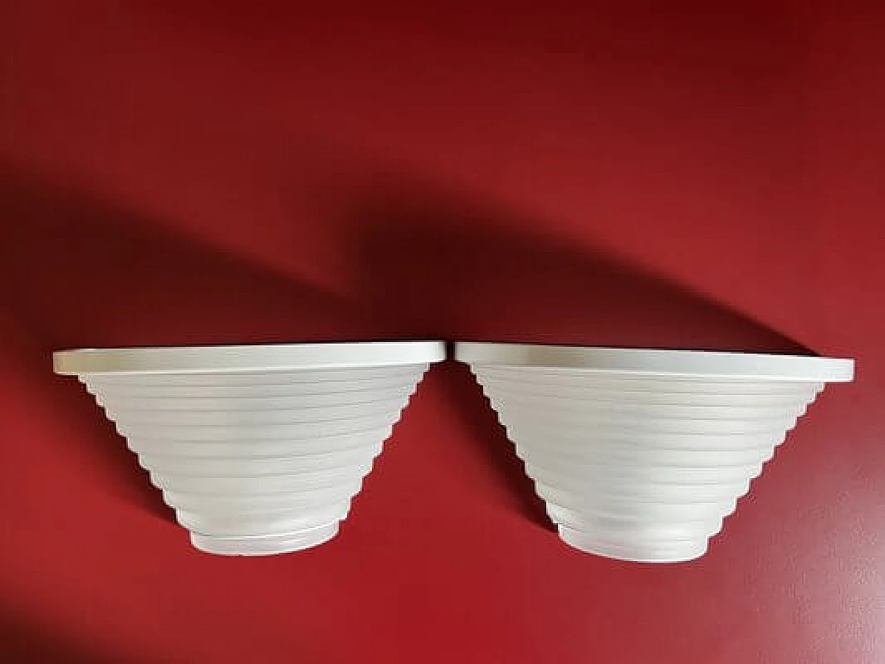 Pair of Egisto 28 wall lamps by Angelo Mangiarotti for Artemide, 1980s 1