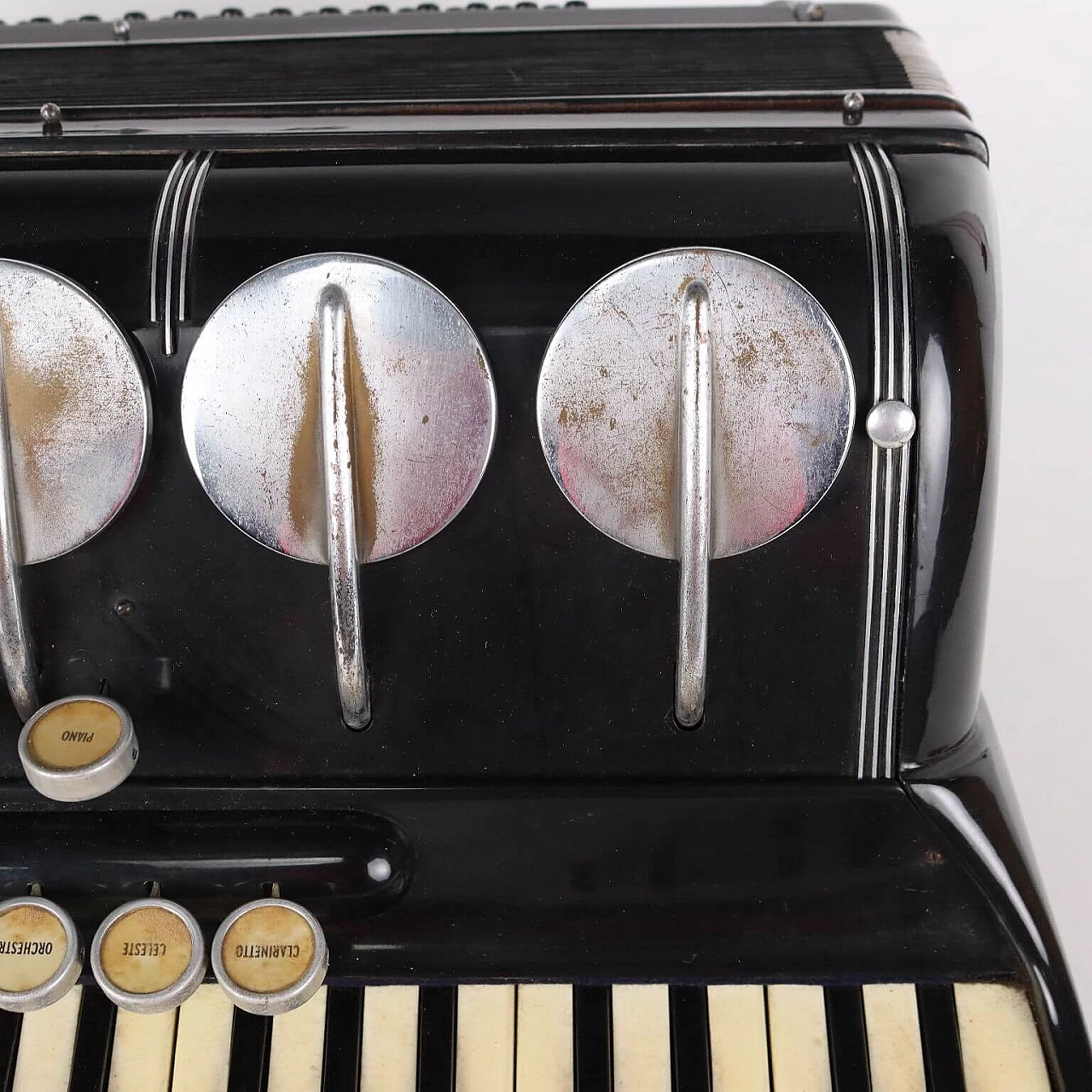 Fisarmonica Scandalli 96 bassi, anni '50 8