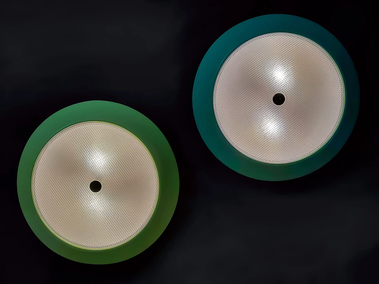 Pair of aluminium wall lamps by Stilnovo, 1960s 9