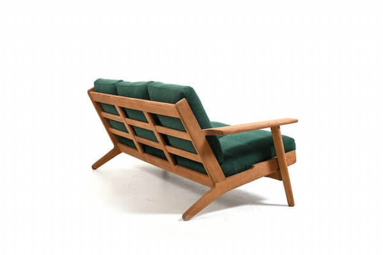 Divano GE-290/3 di Hans J. Wegner per Getama, anni '50 3