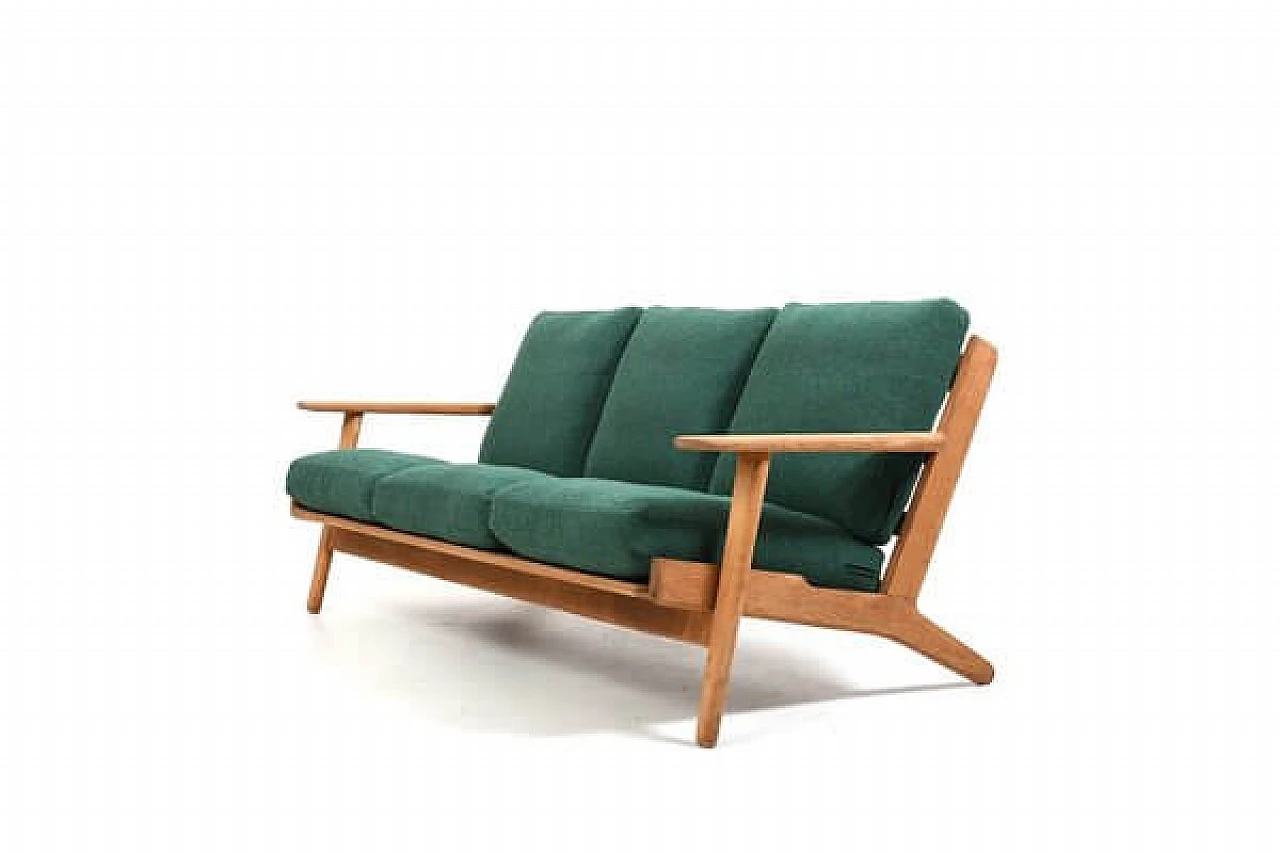 Divano GE-290/3 di Hans J. Wegner per Getama, anni '50 7