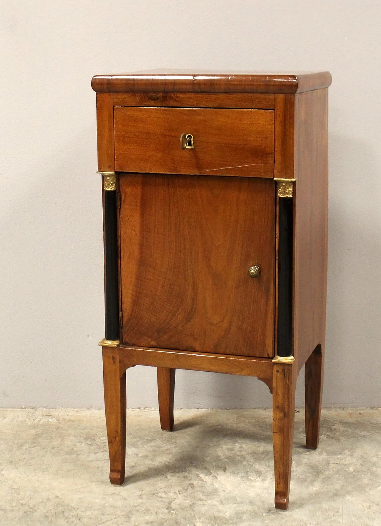 Directoire solid walnut bedside table, late 18th century 3