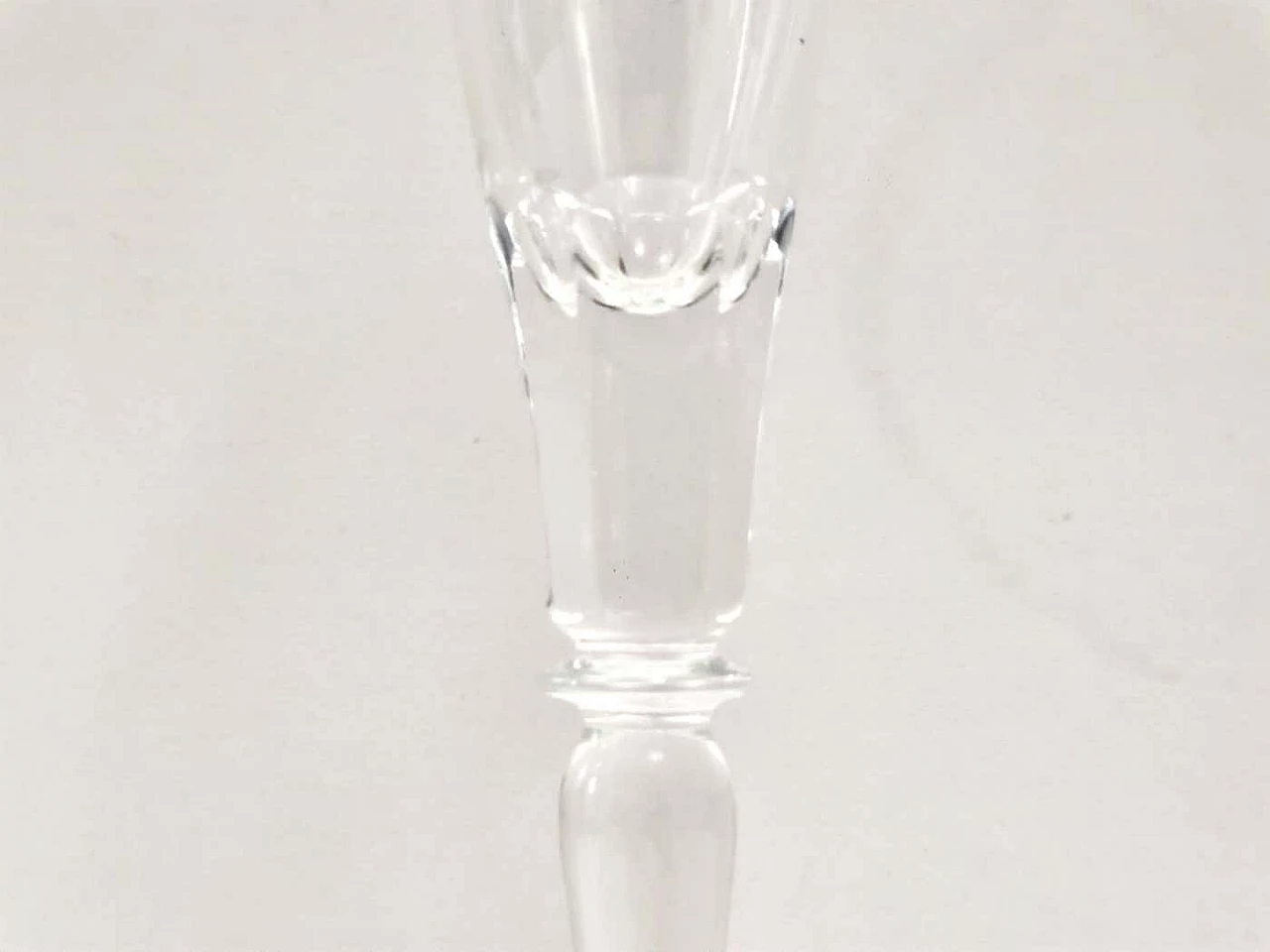 Pair of transparent crystal flutes attributed to Baccarat, 1930s 9