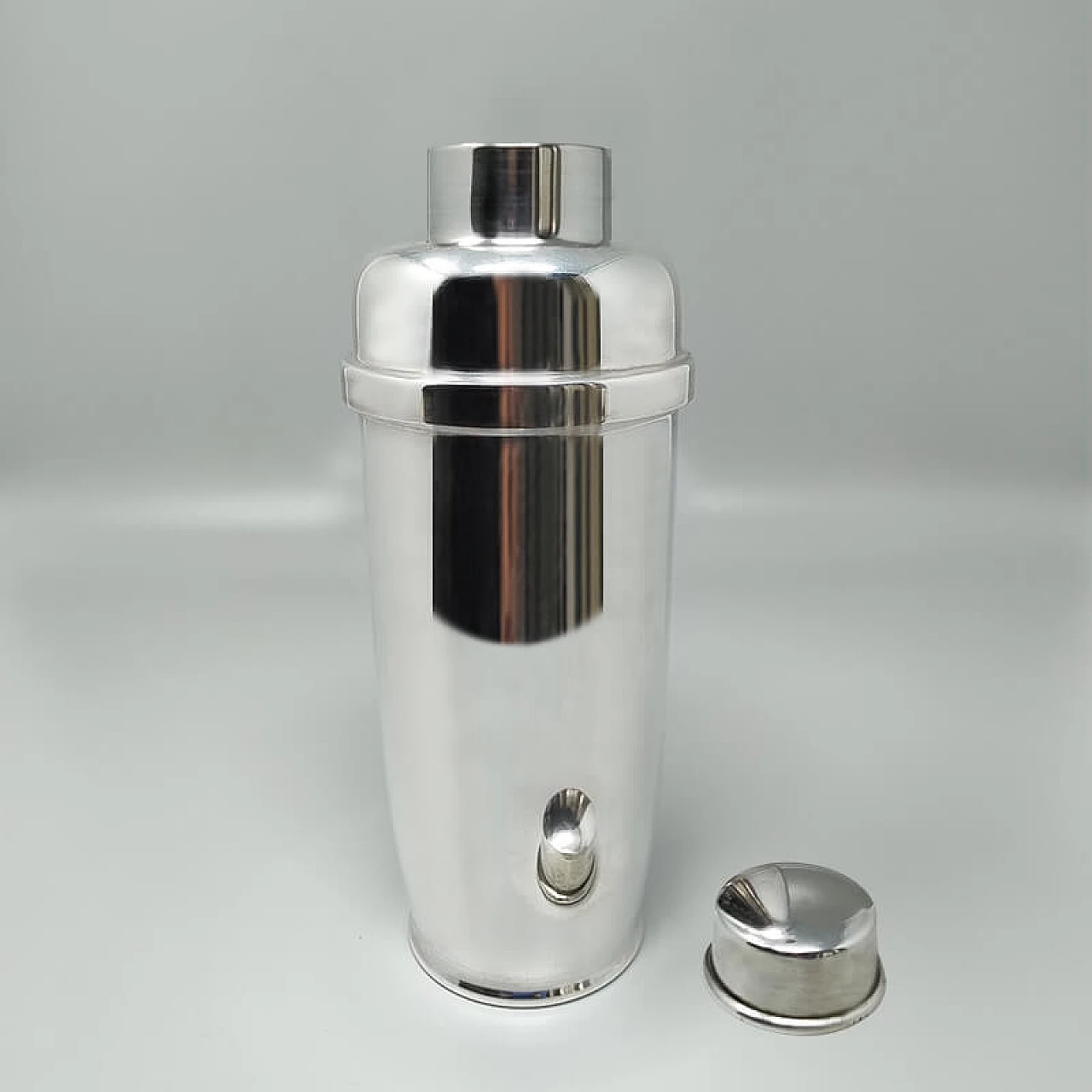 Silver-plated cocktail shaker by Zanetta, 1960s 3