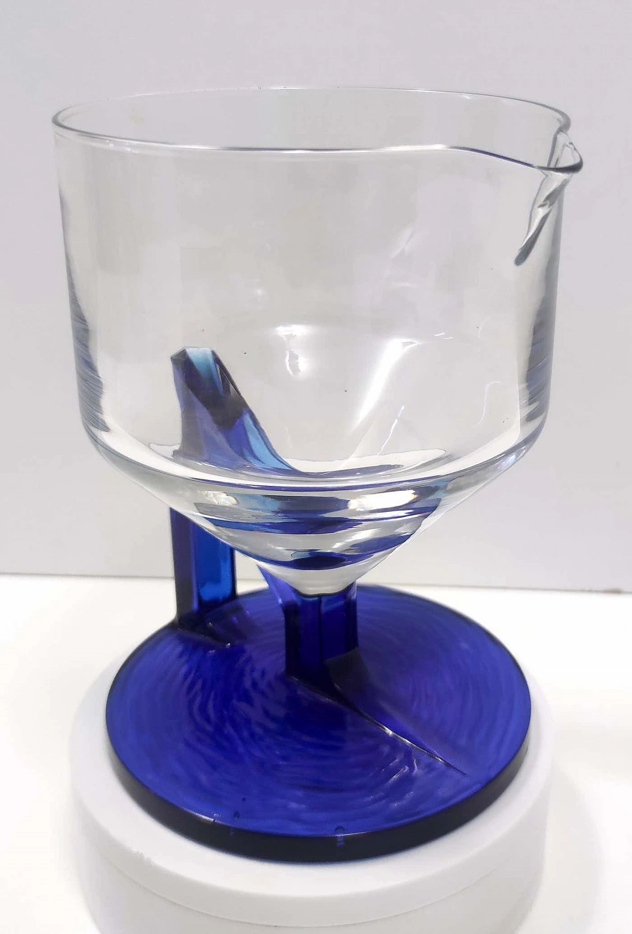 Brocca in vetro trasparente e blu, anni '70 2