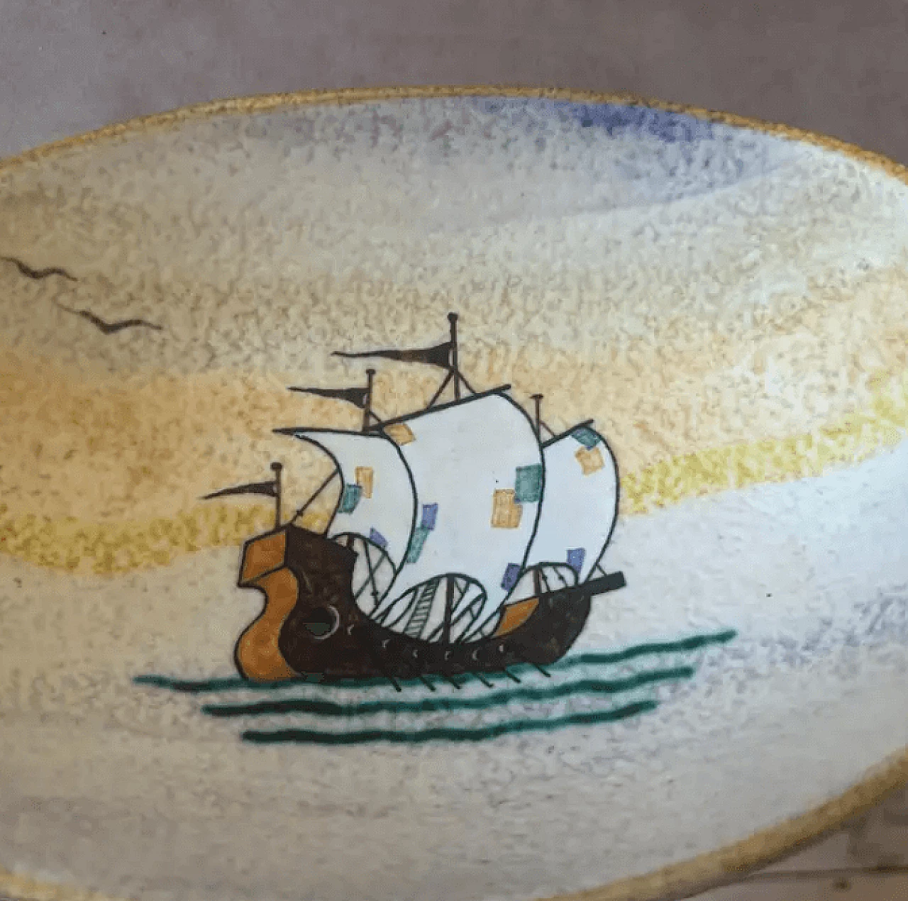 Scodella futurista in ceramica di Ivos Pacetti per La Fiamma Albisola, anni '30 3