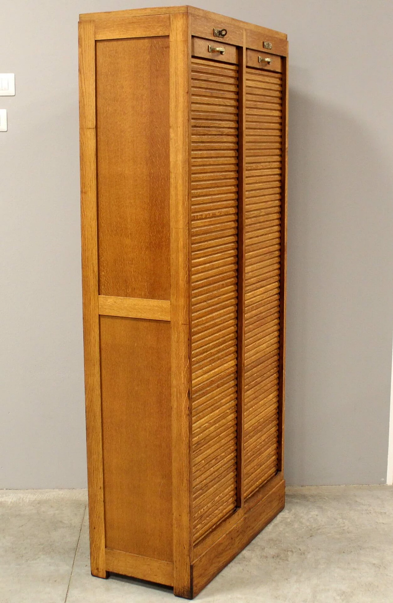 Oak filing cabinet with shutter, early 20th century 6