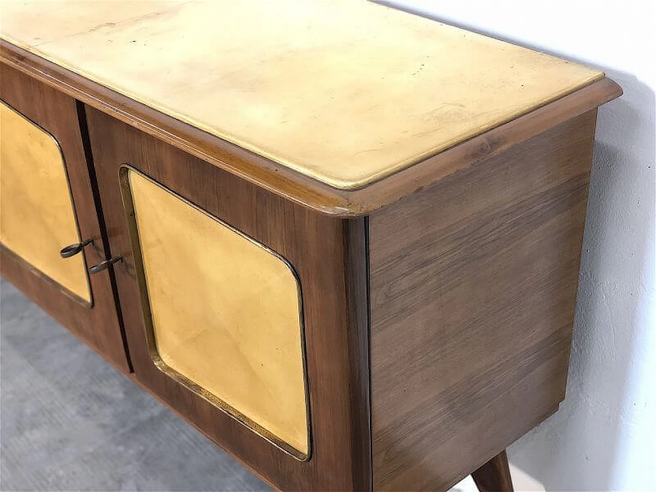 Credenza in pergamena, anni '50 11