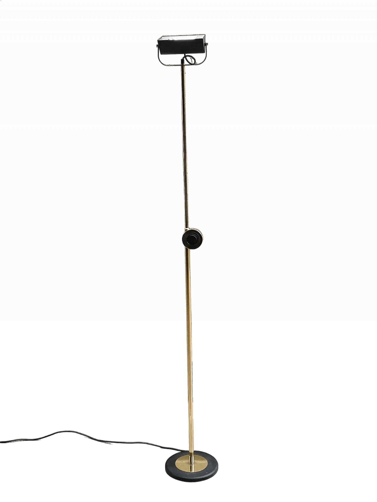 Gilded metal and black painted cast iron floor lamp, 1970s 10
