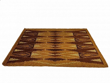 Long pile wool carpet with geometric pattern, 1960s