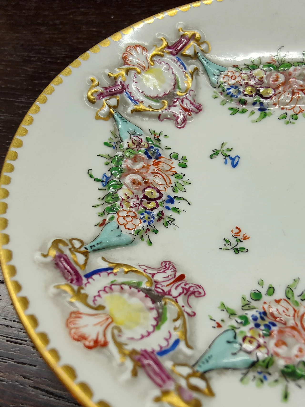 Capodimonte porcelain cup and saucer with mythological motif by Ginori, 19th century 4