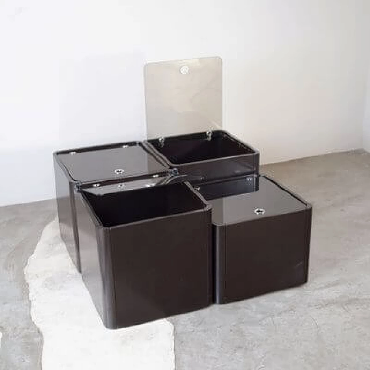 4 Modular boxes in walnut, aluminium and smoked glass, 1970s 1