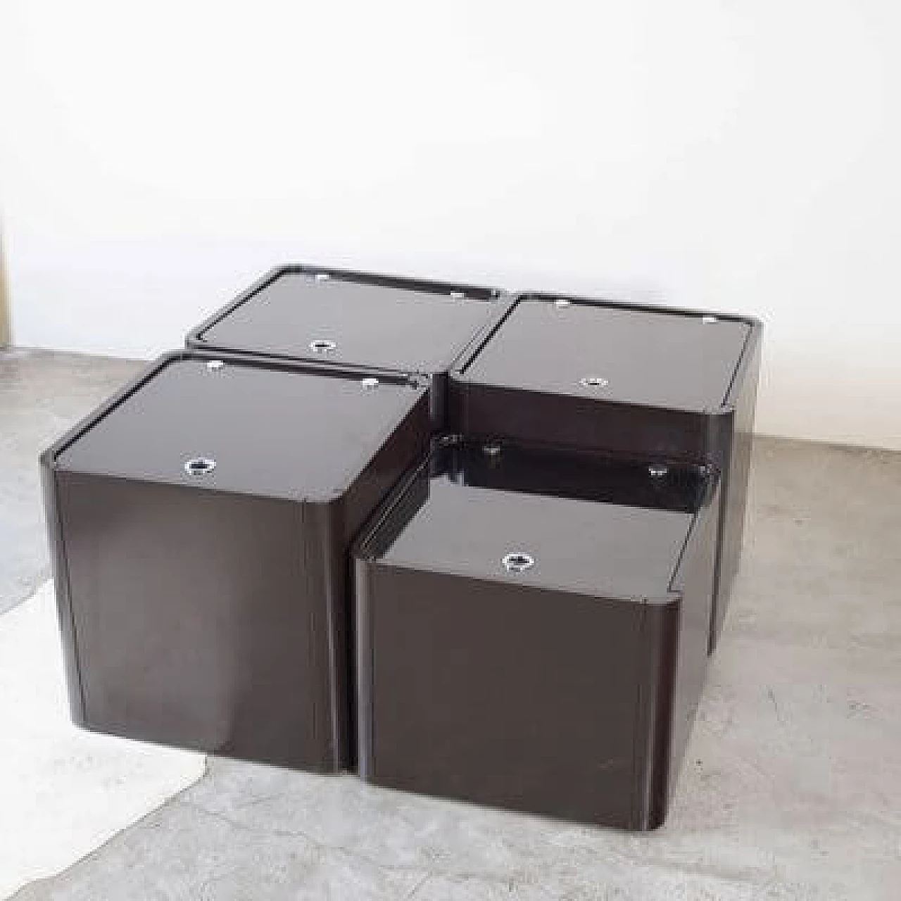 4 Modular boxes in walnut, aluminium and smoked glass, 1970s 8