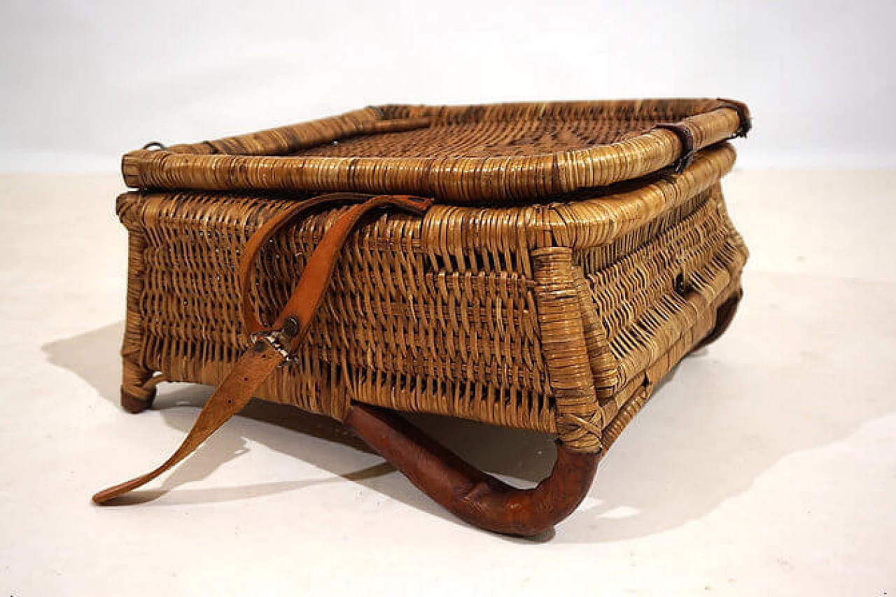 Rattan and leather folding beach chair, 1940s 13