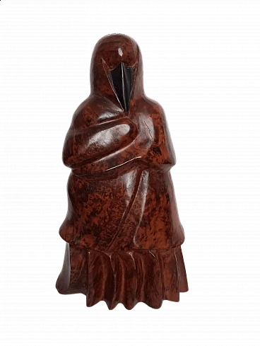 Tuia burl wood sculpture depicting a woman with hijab, 1960s