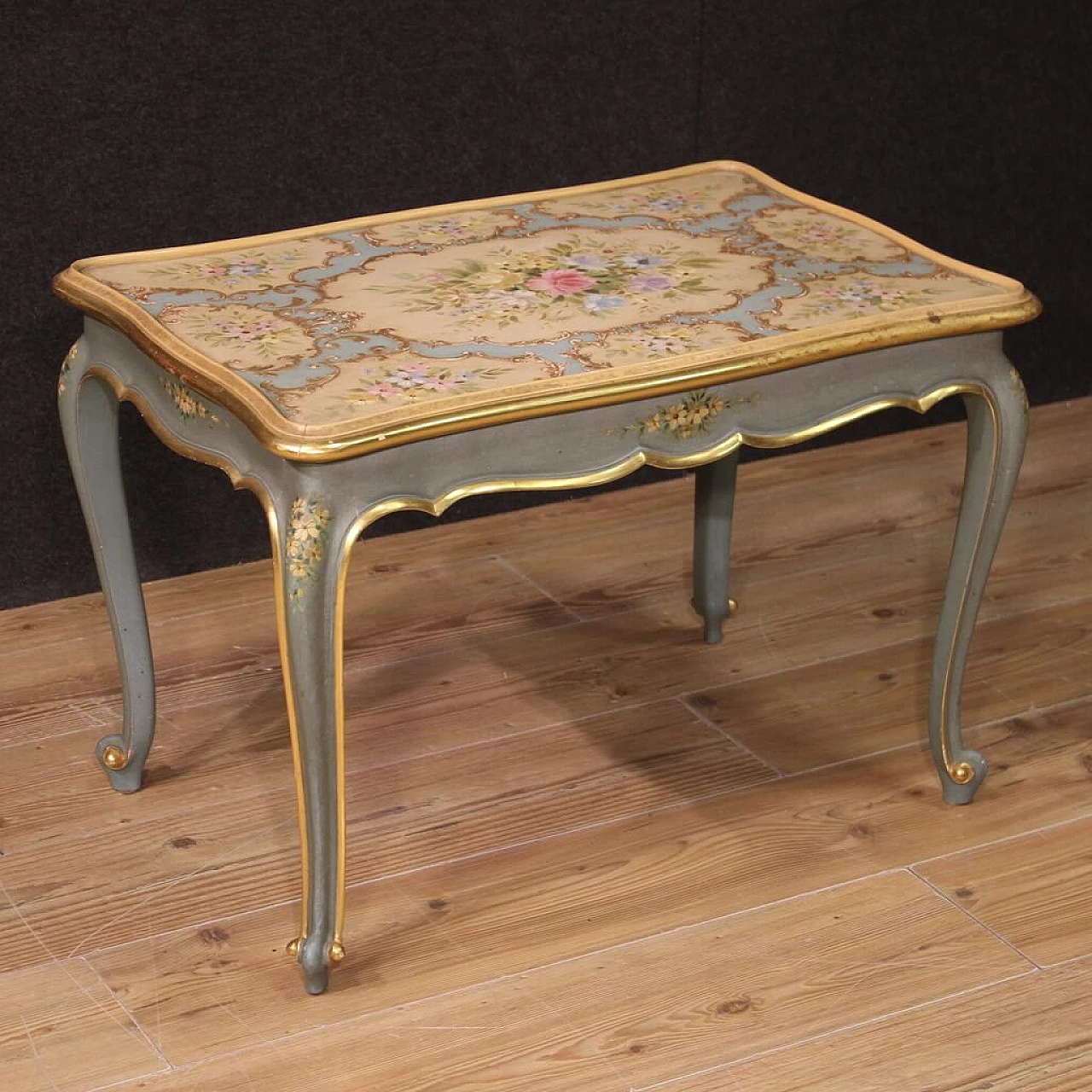 Tavolino stile veneziano in legno laccato, dorato e dipinto, anni '60 1