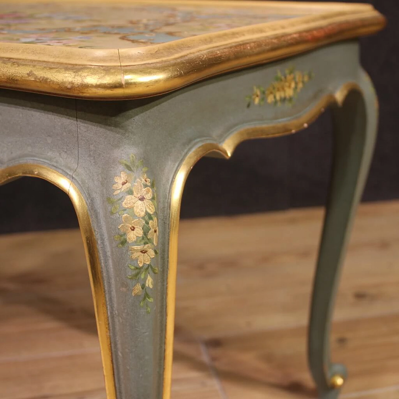 Tavolino stile veneziano in legno laccato, dorato e dipinto, anni '60 12