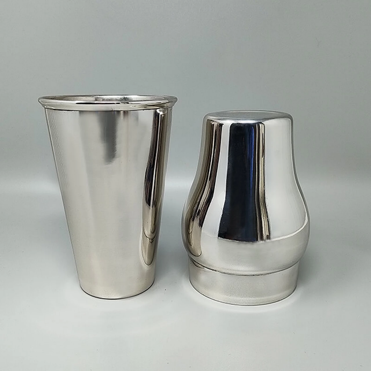 Stainless steel Parisienne cocktail shaker, 1960s 3