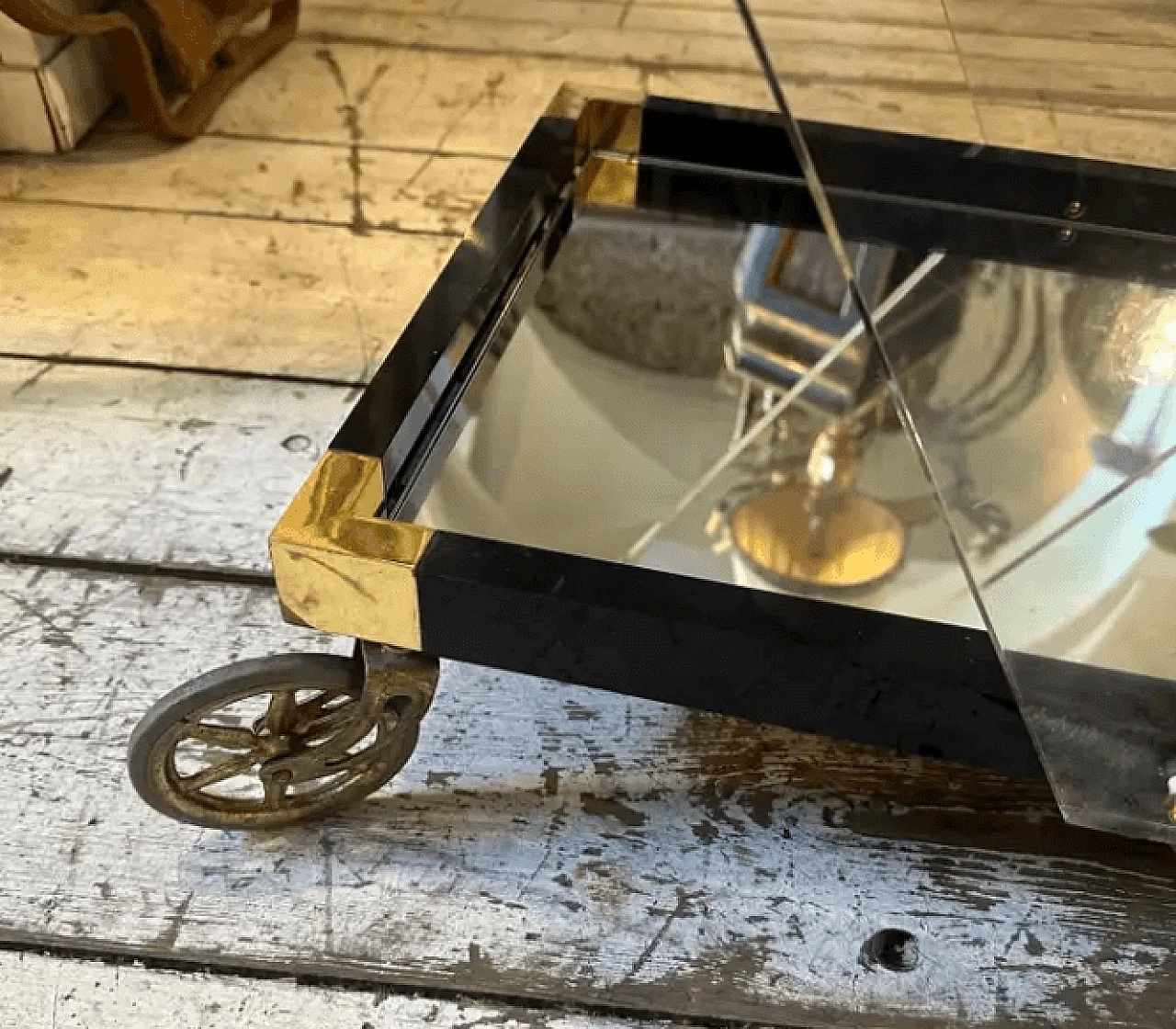 Lucite and brass bar trolley, 1960s 6