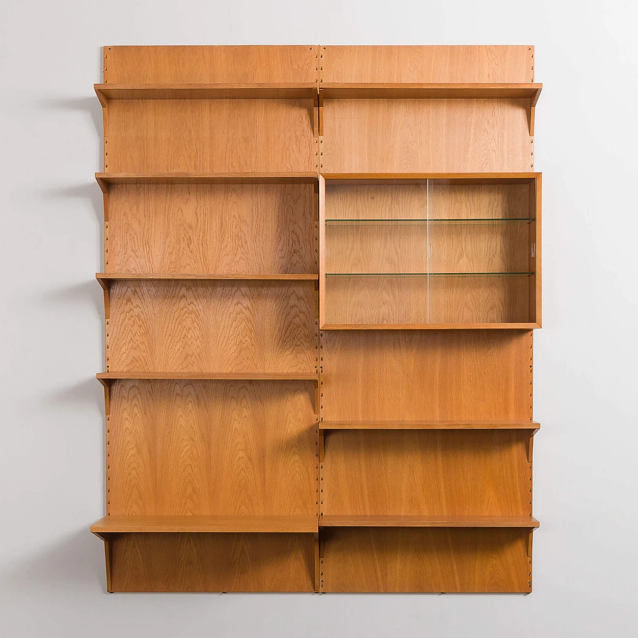Oak wall cabinet with back panels by Poul Cadovius for Cado, 1970s 4
