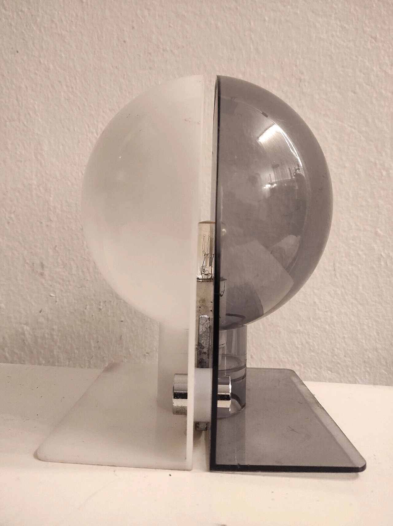 Sirio table or wall lamp by Sergio Brazzoli and Ermanno Lampa for Guzzini, 1970s 2