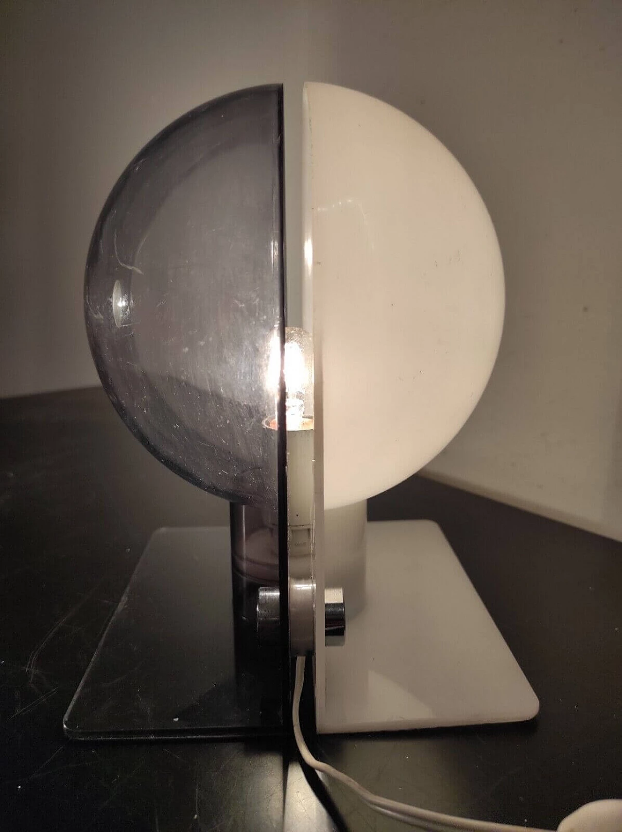 Sirio table or wall lamp by Sergio Brazzoli and Ermanno Lampa for Guzzini, 1970s 3