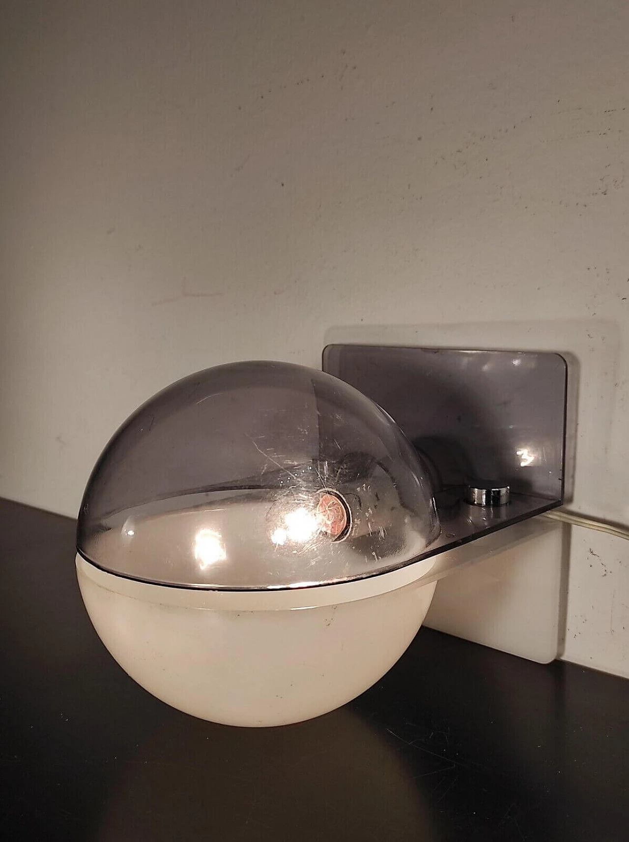 Sirio table or wall lamp by Sergio Brazzoli and Ermanno Lampa for Guzzini, 1970s 5