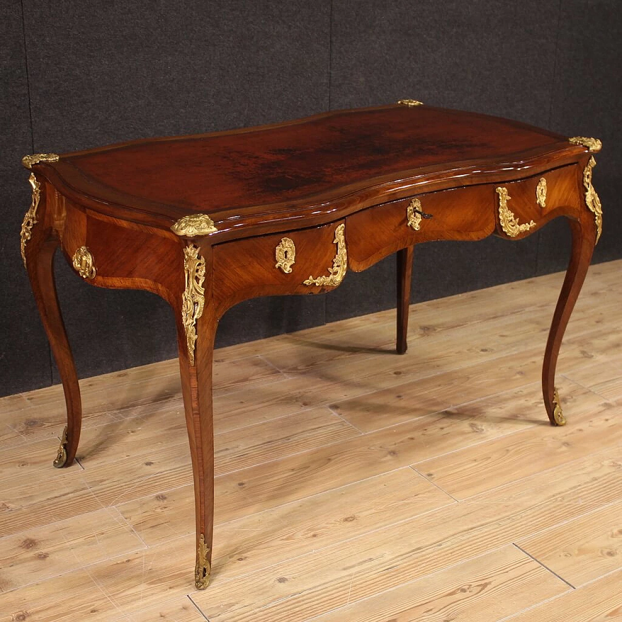 French Napoleon III mahogany veneered writing desk, late 19th century 1