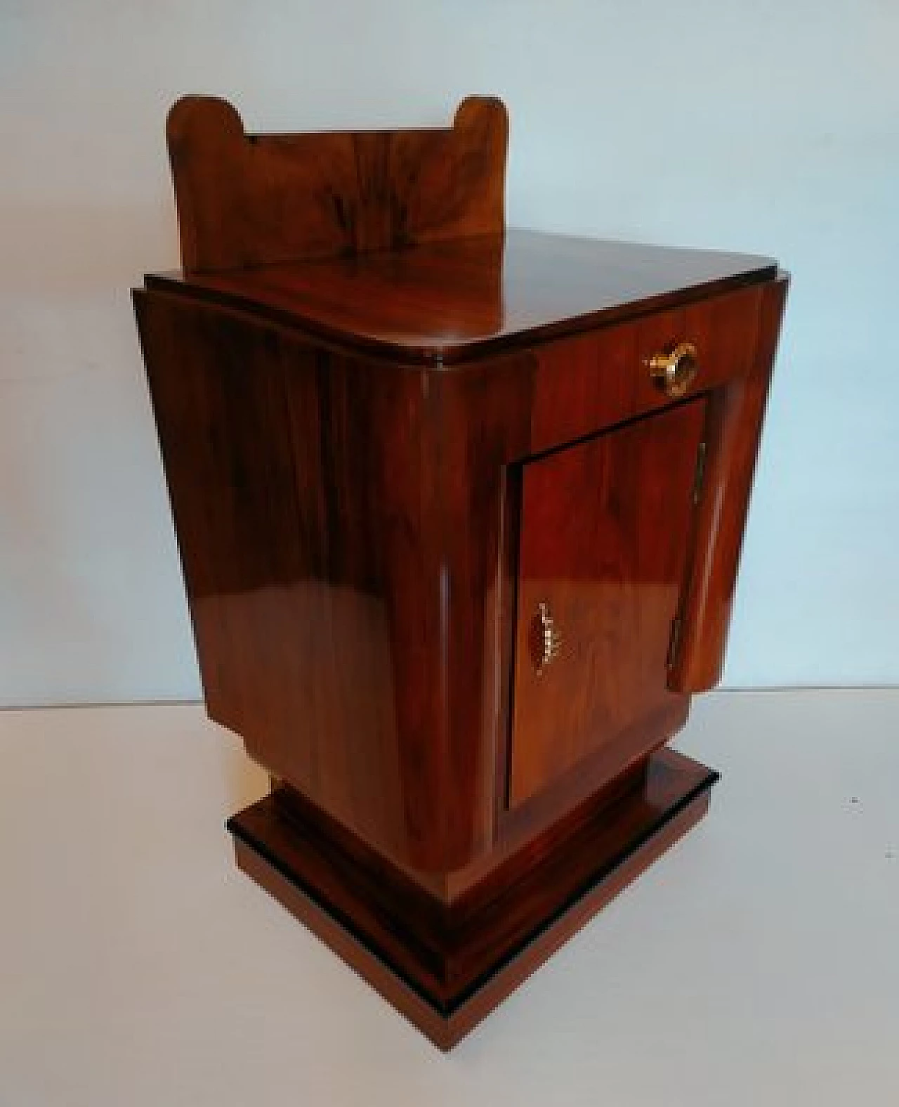 Pair of Art Deco teak bedside tables, 1930s 5