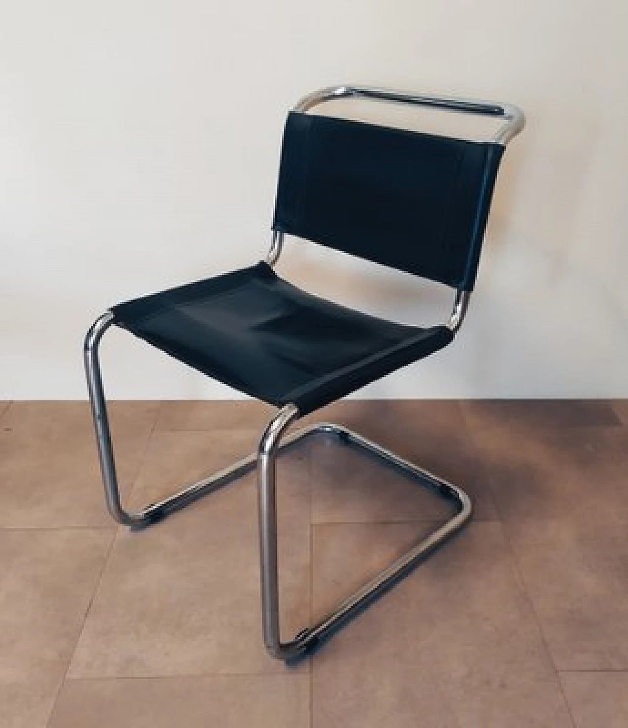 Pair of Bauhaus chairs by Marcel Breuer for Gavina, 1966 4