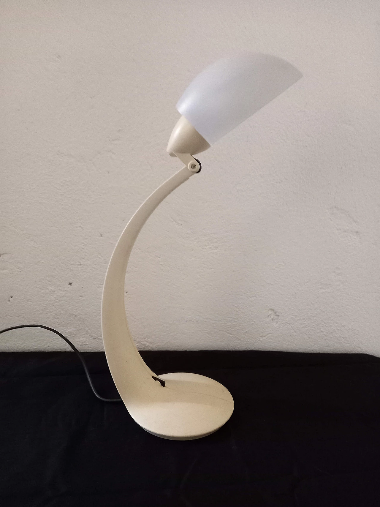 Lampada da tavolo Virgola di Veneta Lumi, anni '90 5