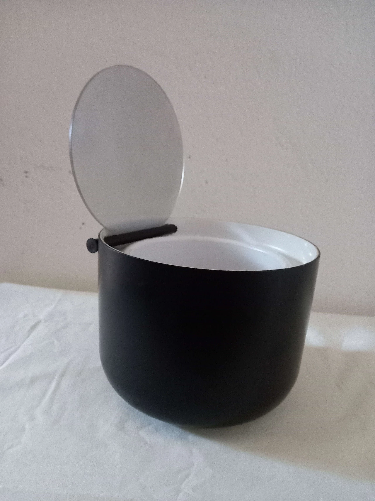 Portaghiaccio Antille di Enzo Mari per Danese, anni '70 6