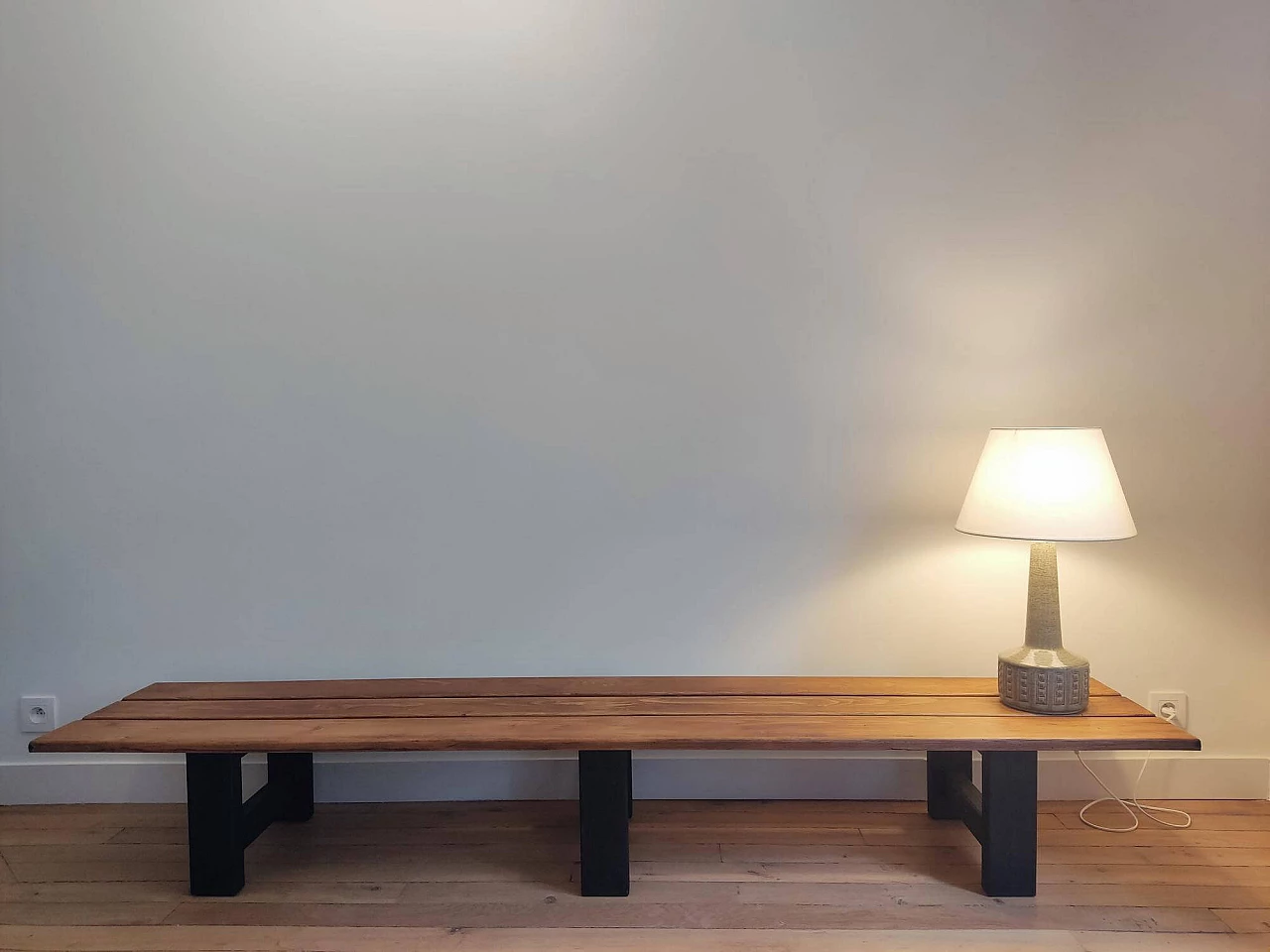 Panca francese in pino su gambe in legno nero, anni '50 2