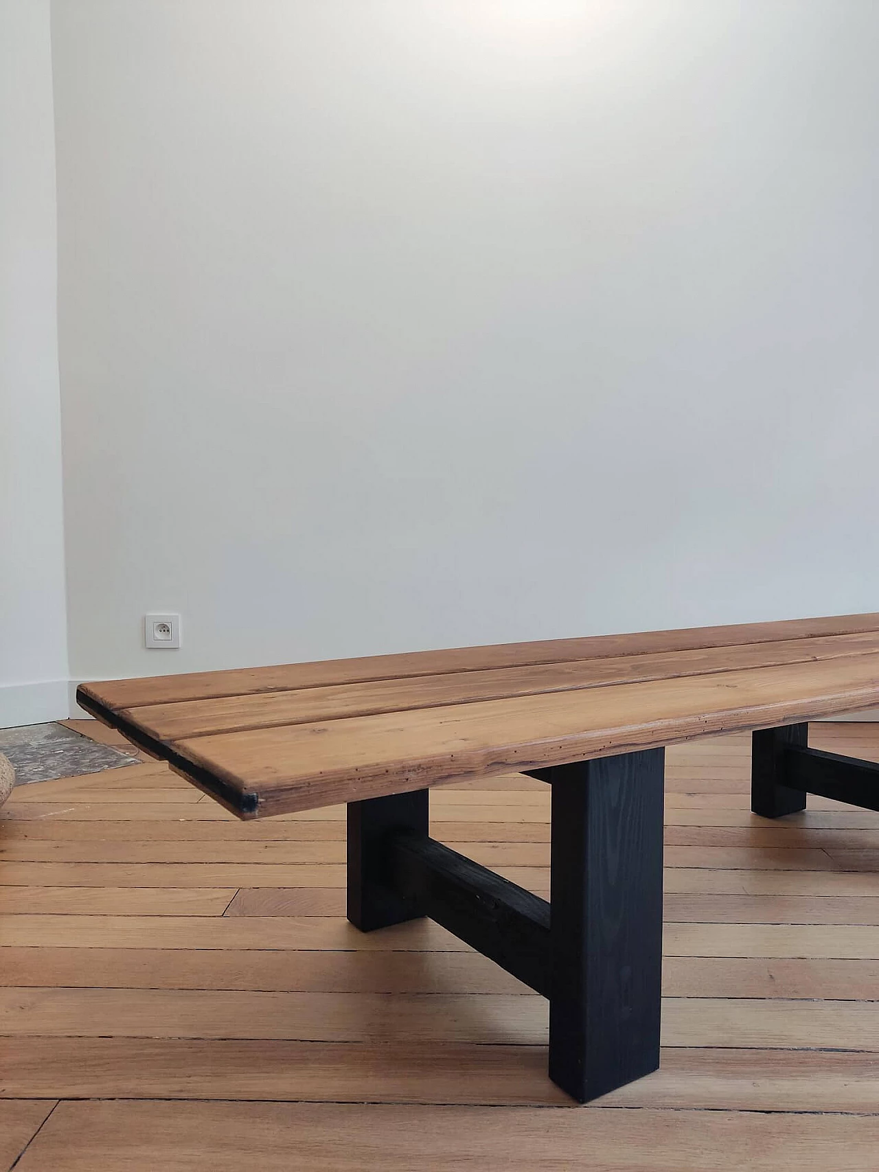 Panca francese in pino su gambe in legno nero, anni '50 3