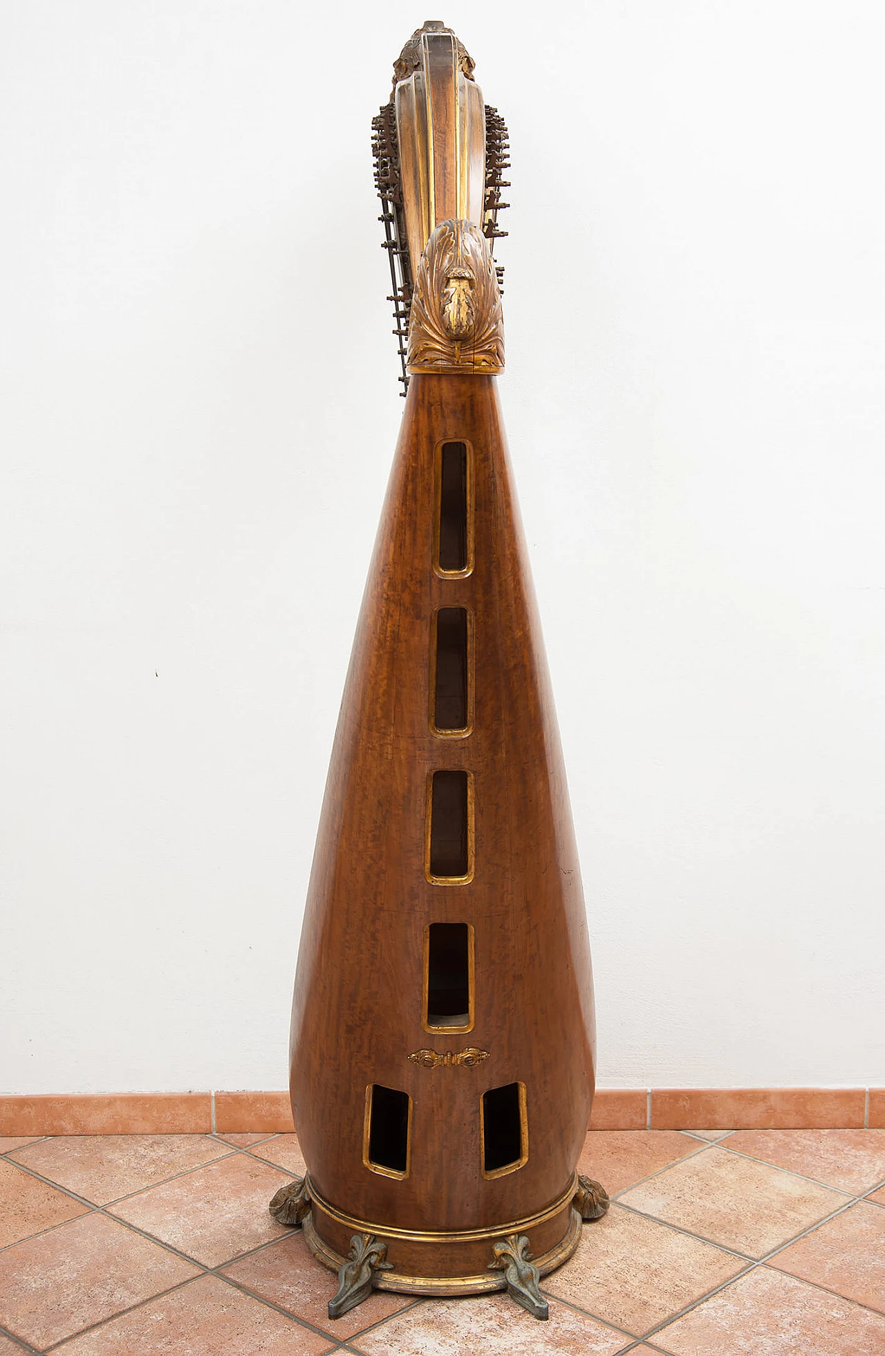 Maple and gilded wood harp by Gustave Lyon, 19th century 4