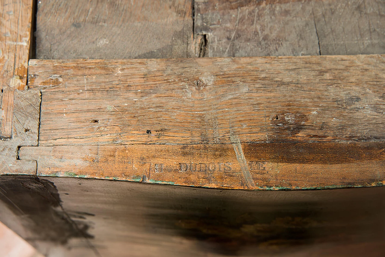 Comodino Luigi XIV in legno laccato e dipinto stampigliato, fine '600 6