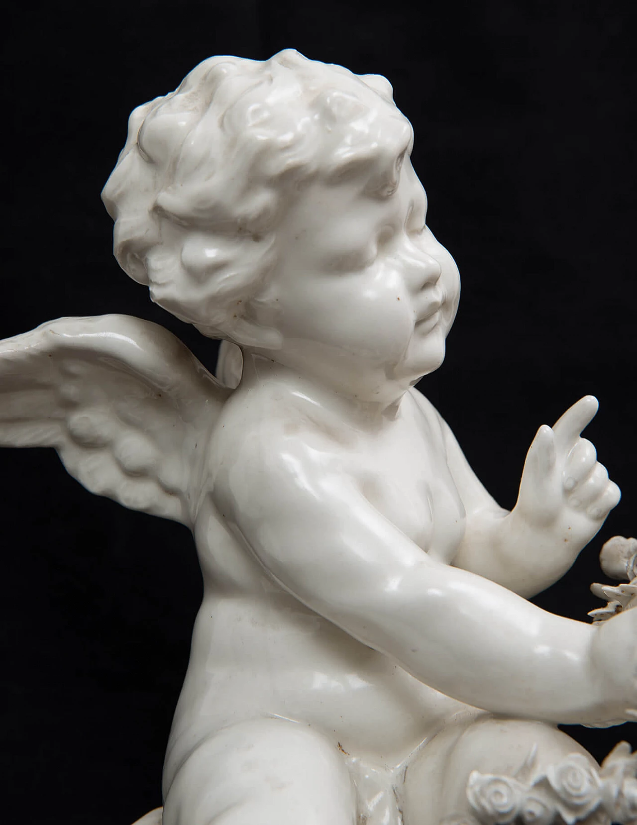 Putto with basket of flowers, Capodimonte porcelain sculpture, early 20th century 2